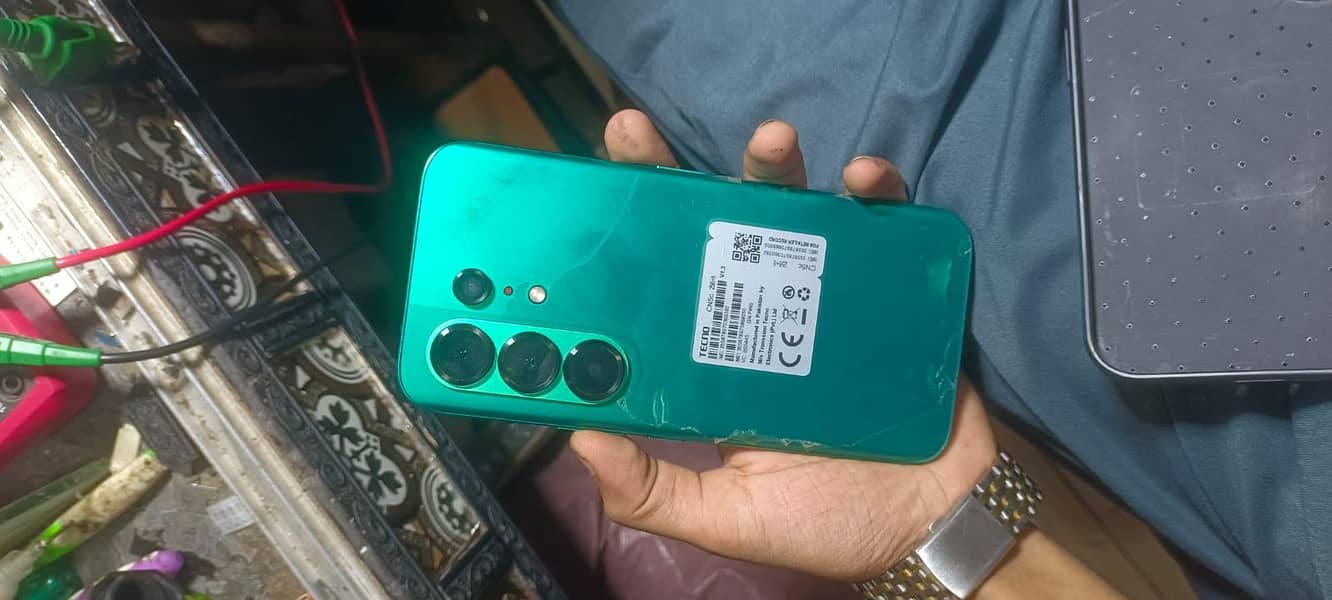 Tecno CAMON i 0