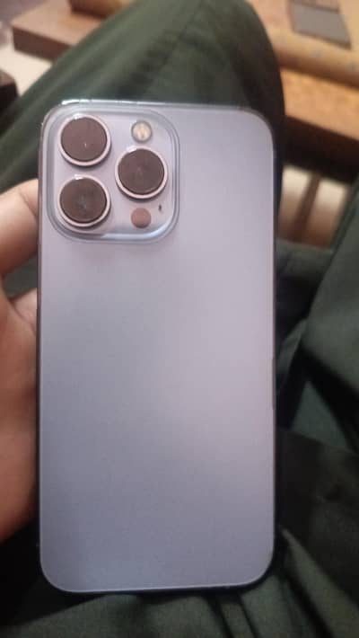 Apple iPhone 13 Pro