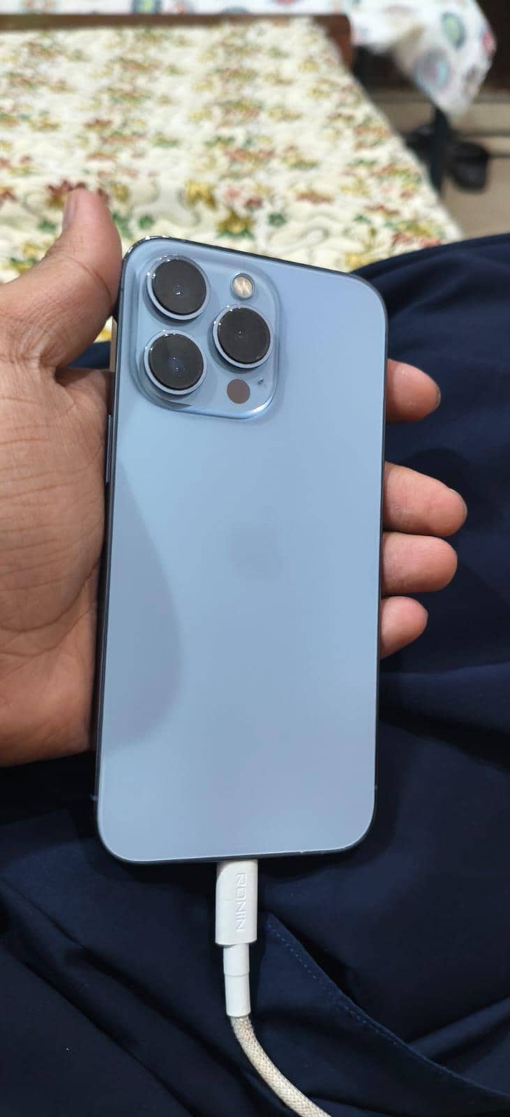 Apple iPhone 13 Pro 2
