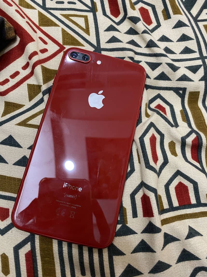 Apple iPhone 8 Plus 0
