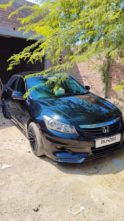 Honda Accord Tourer 2011