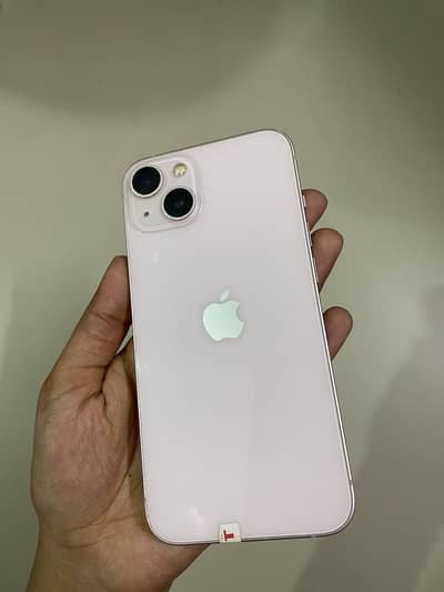 Apple iPhone 13