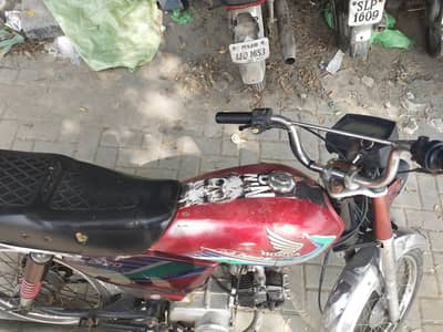 Crown 70 bike 2015 for urgent sale