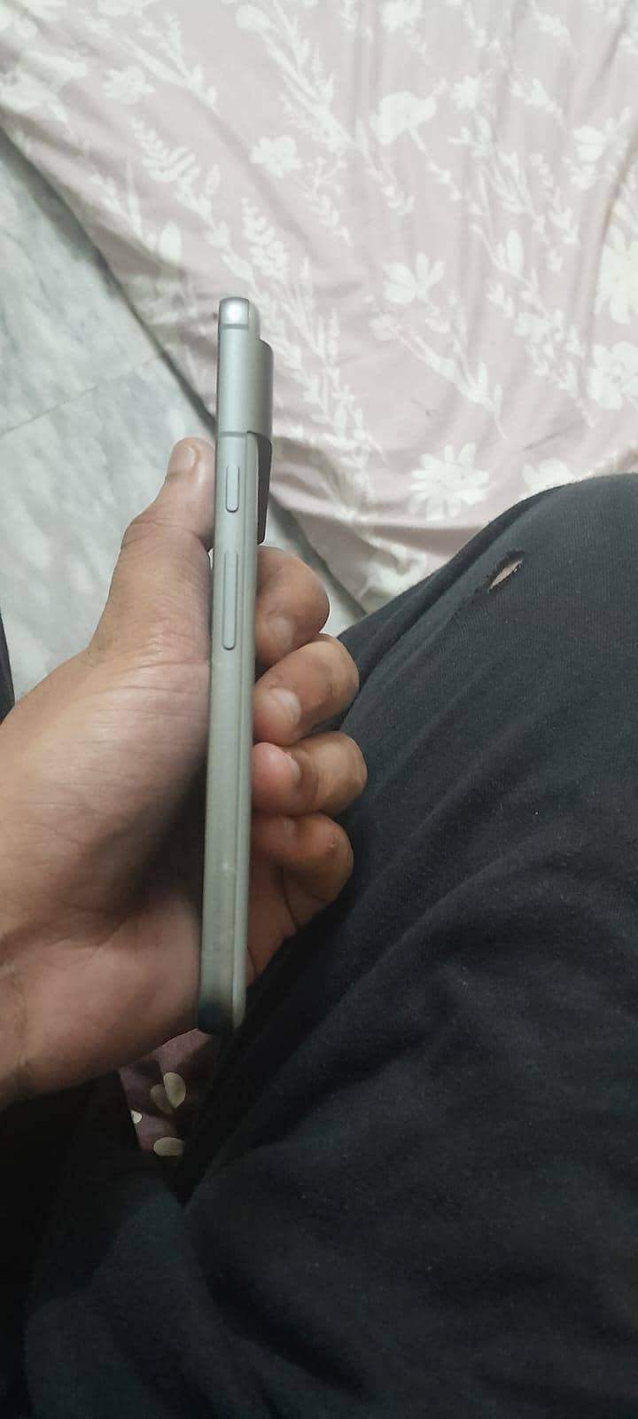 pixel 8 4