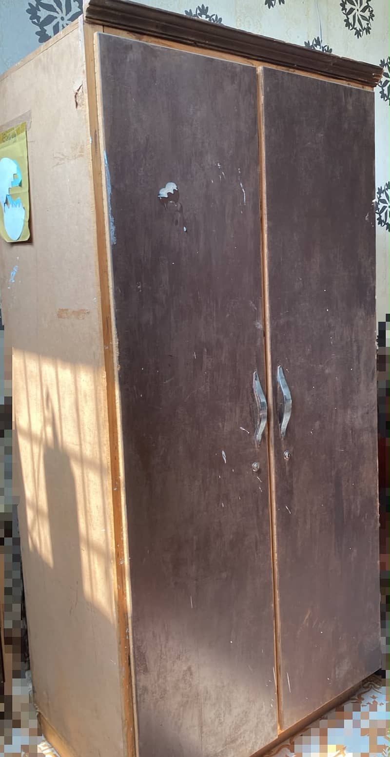 Used wardrobe 0