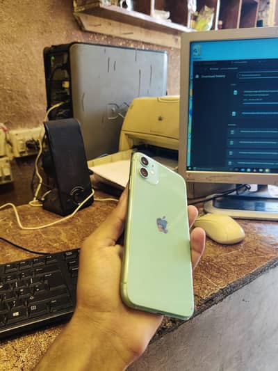 Apple iPhone 11