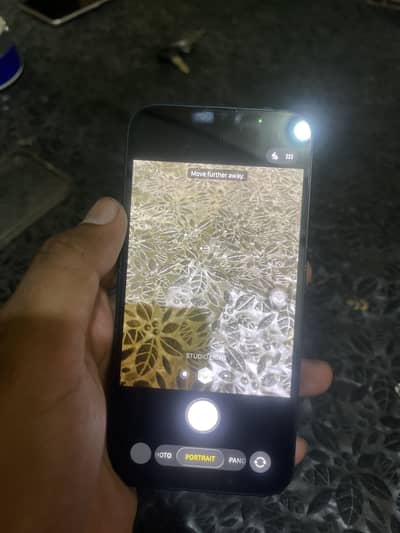 Apple iPhone 14