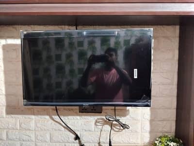 Haier LED Tv