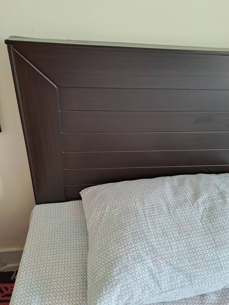 single beds 0