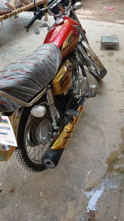 honda 125 gold edition