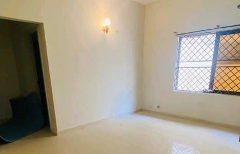 Buy A 10 Marla Upper Portion For Rent In Allama Iqbal Town - Gulshan Block