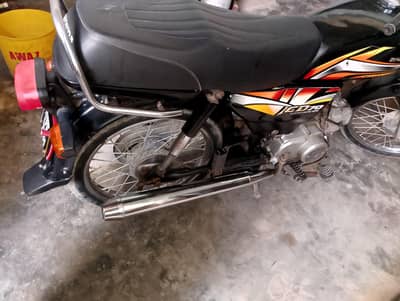 y bike2022 model hai sel krni hai finl prise hu jyeey ga
