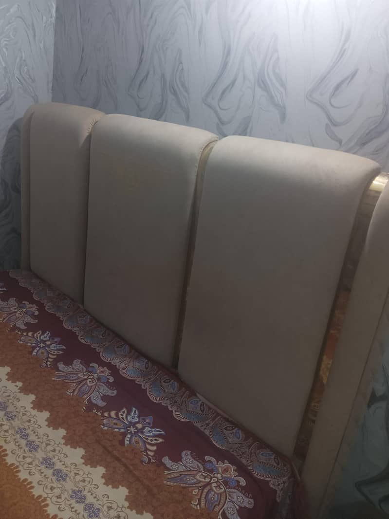 Bed low profile 2