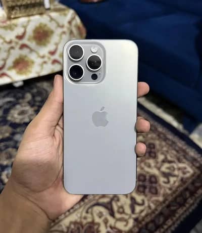 Apple iPhone 15 Pro Max