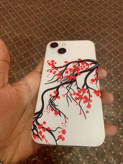 i phone 13 10/10 all okay white colure yoar sheet lgai