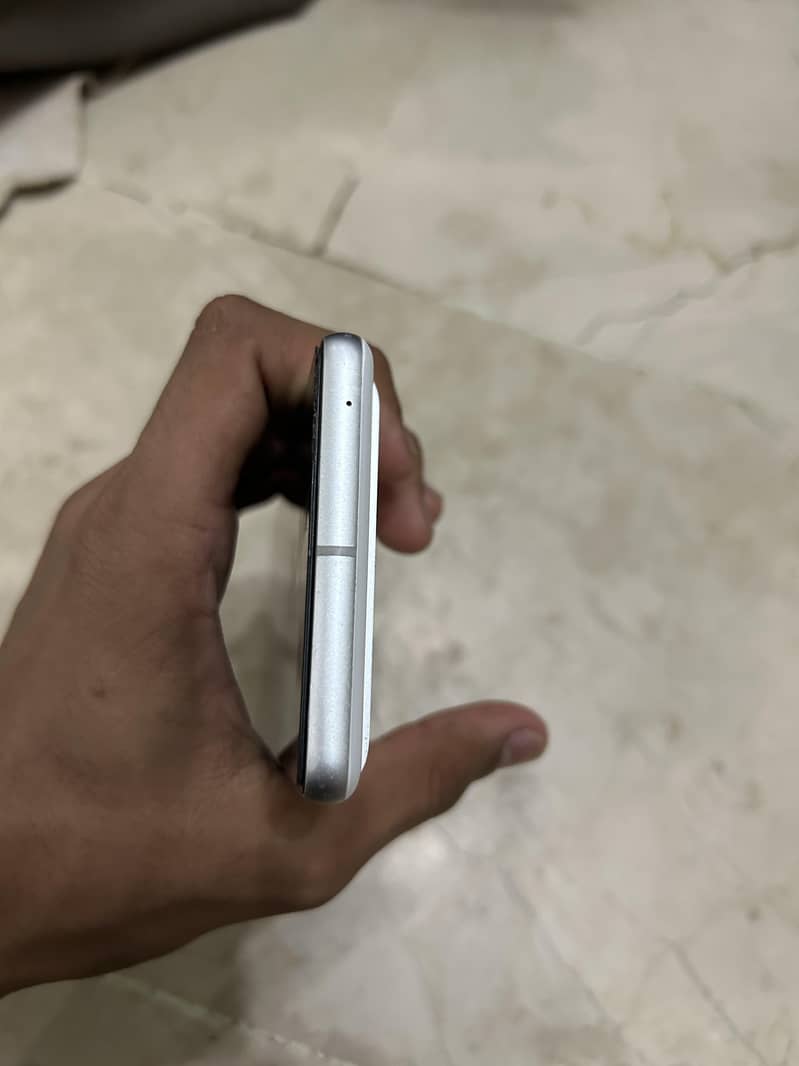 Google Pixel 7 C_P 1