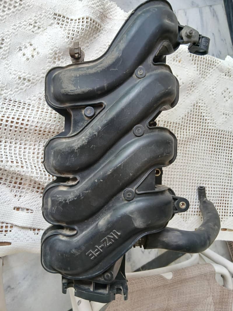 Corolla Intake manifold 1