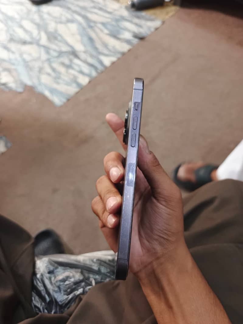 Iphone 14 pro max 1