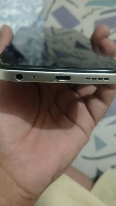 Infinix Hot 60i