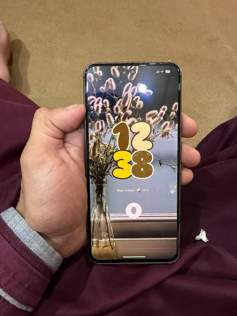 Google Pixel 8 0