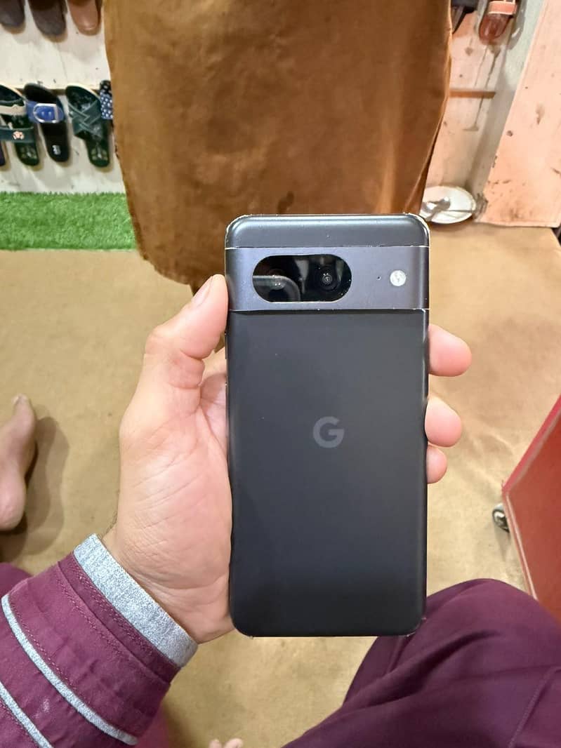 Google Pixel 8 3