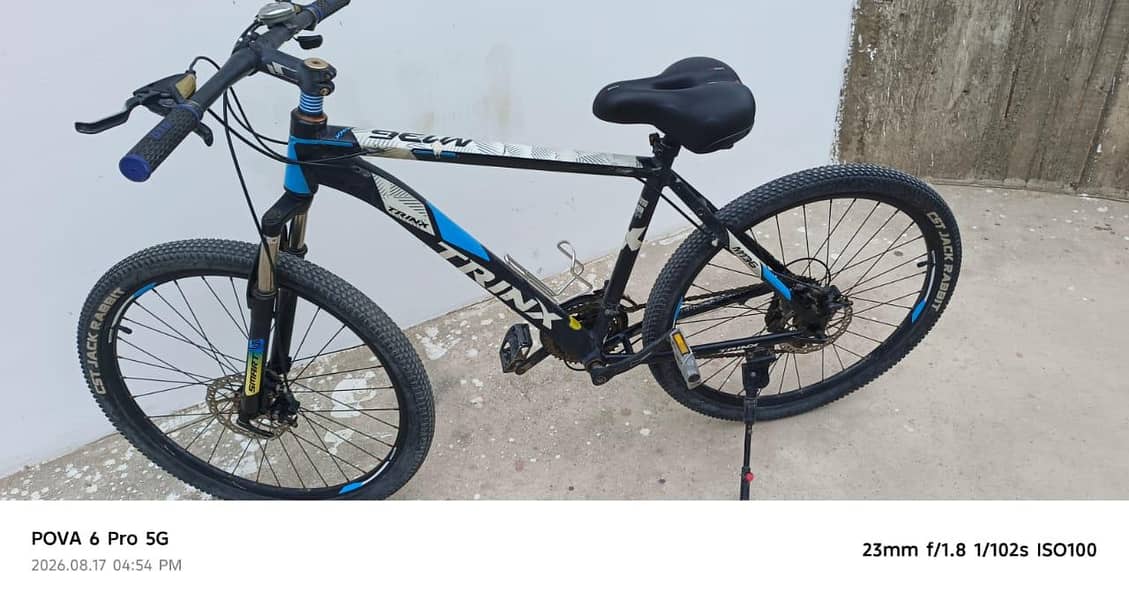 trinx mountain  bicycle 0