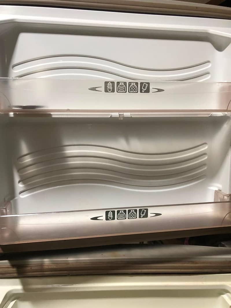 Fridge 4