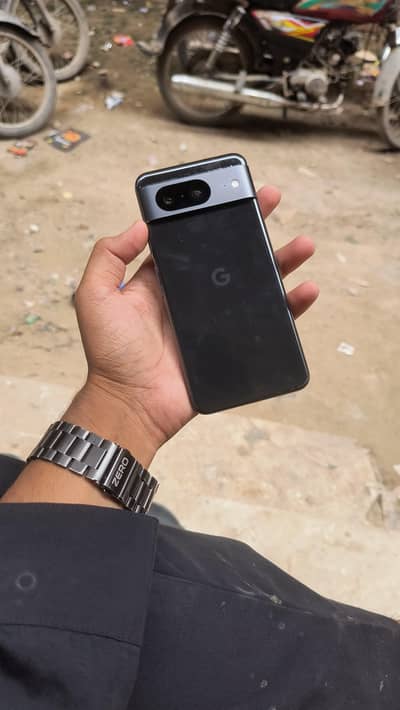 Google Pixel 8