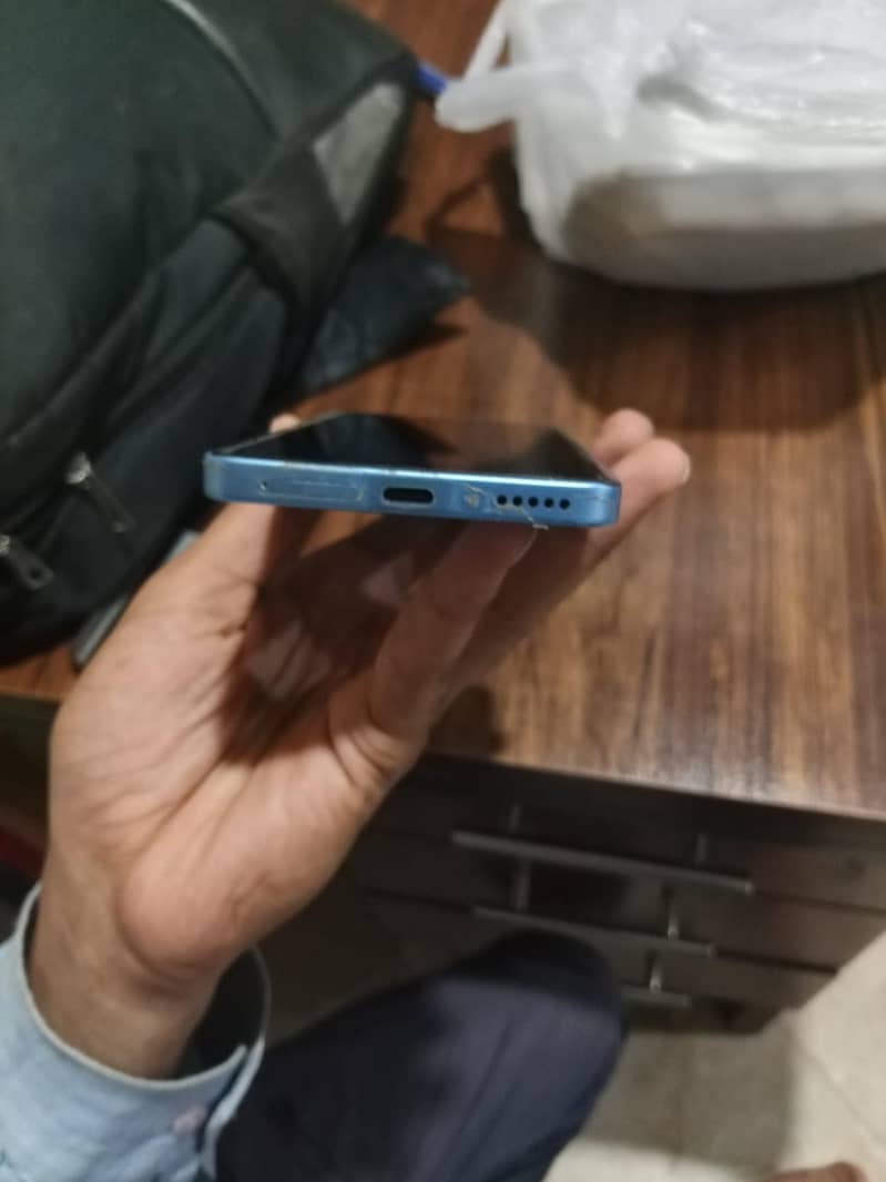 Xiaomi Redmi Note 13 2