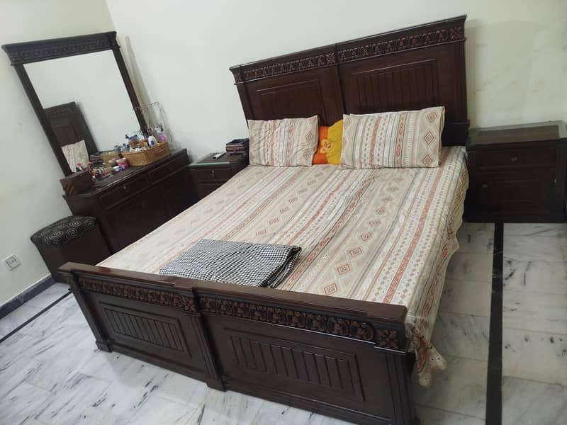 king size bed set 0