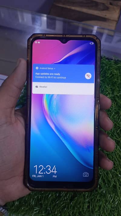 Tecno Spark 4