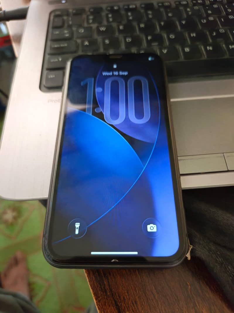 Apple iPhone 11 2