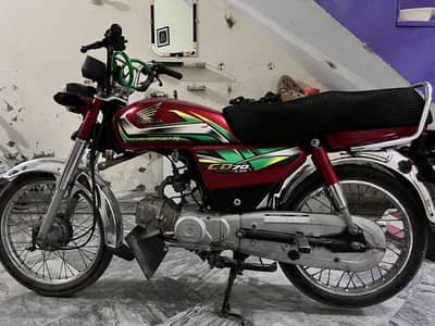 CD70 sell used bike one hand driven