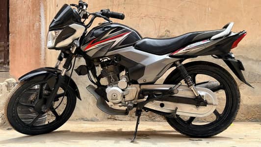 Honda CB125F 2019 Karachi Registered | Self Start | New Battery