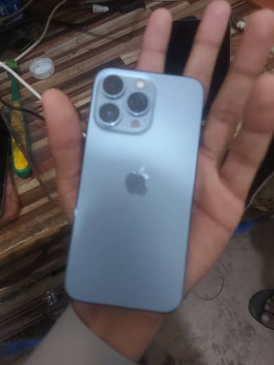 Apple iPhone 13 Pro