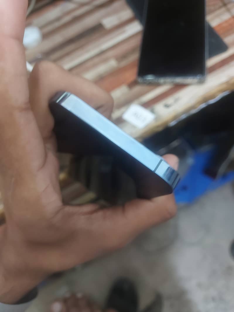 Apple iPhone 13 Pro 5