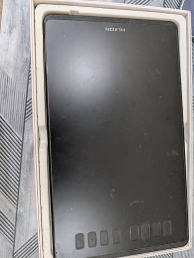 Huion graphics tablet with stylus (used)