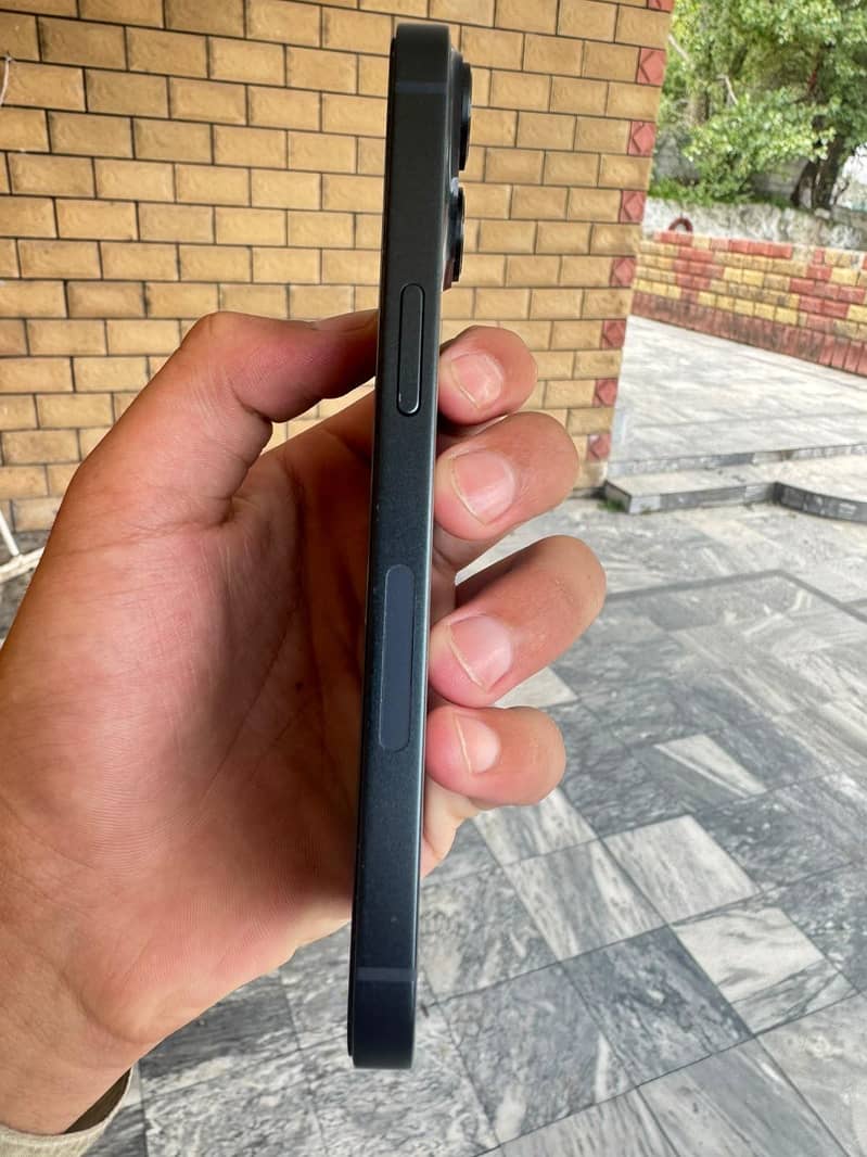 Apple iPhone 14 0