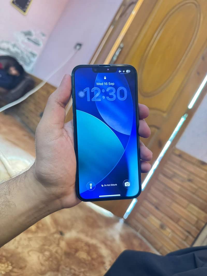 Apple iPhone 14 1