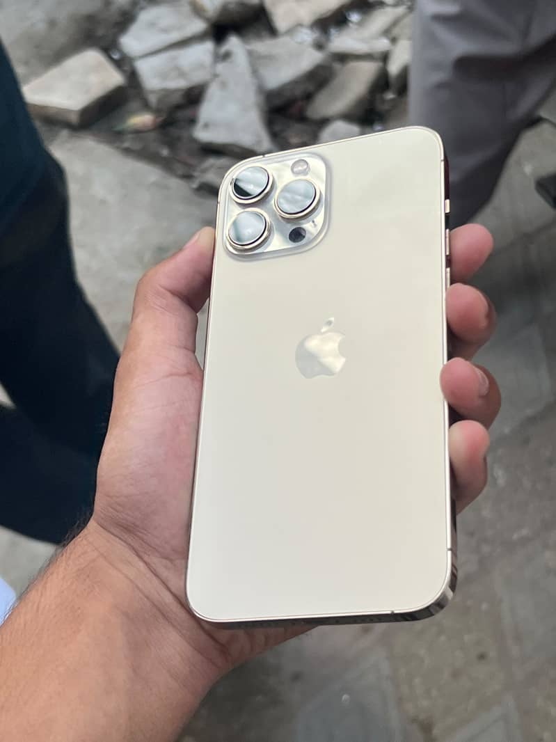 Iphone 13 pro max 5