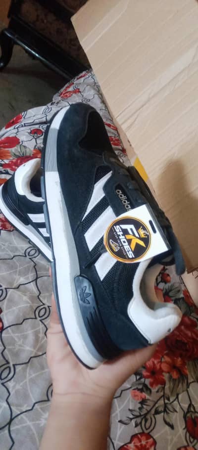 Premium Men’s Shoes  | New Stylish Sneakers & Joggers | Lahore