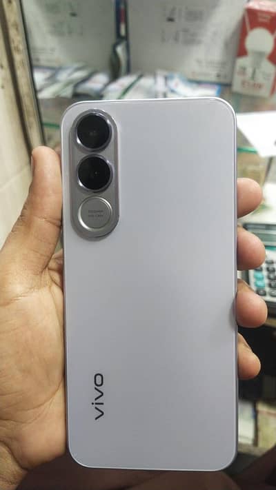 Vivo V70 FE 5G