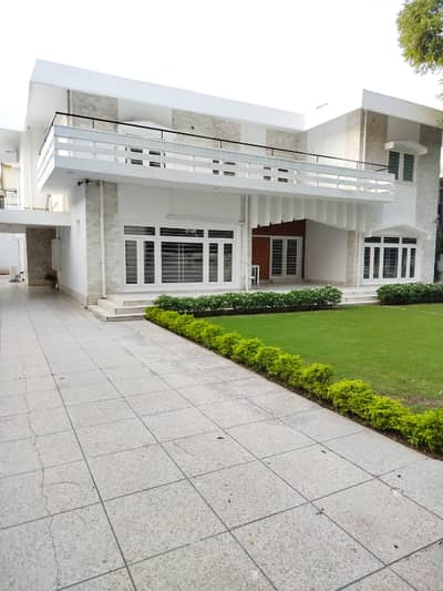 House With Big Lawn For Rent In F-7