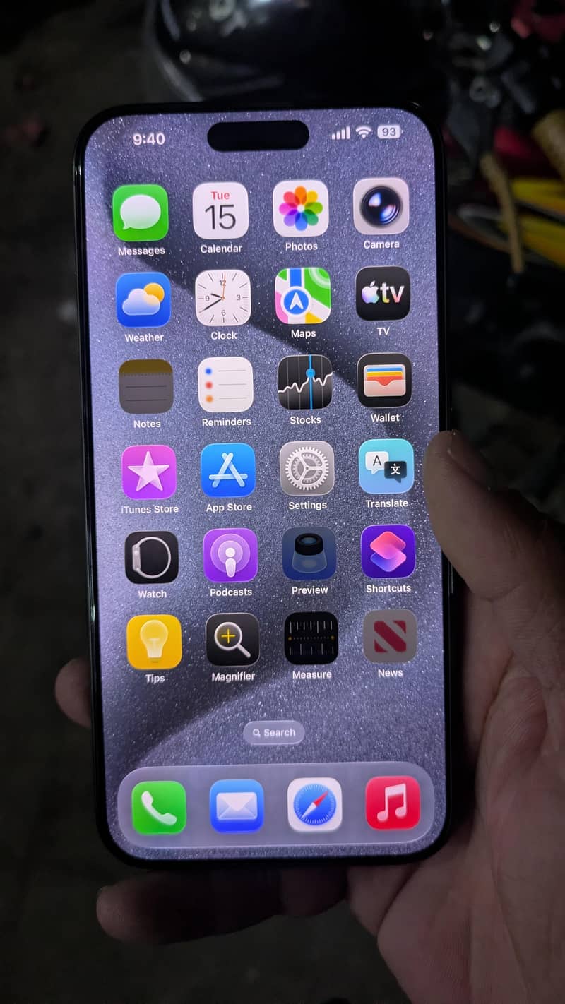 Apple iPhone 15 Pro Max 0