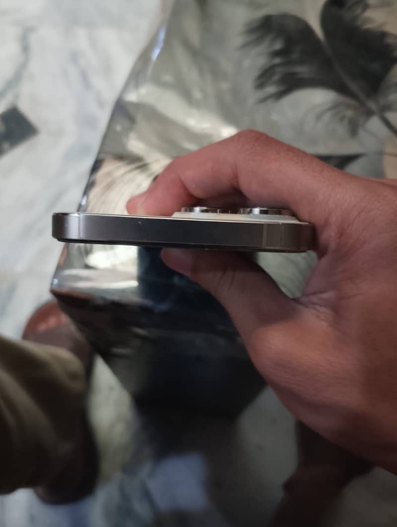 Apple iPhone 14 Pro Max 3