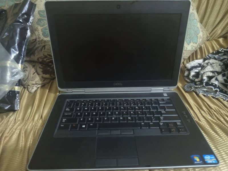 laptop 0