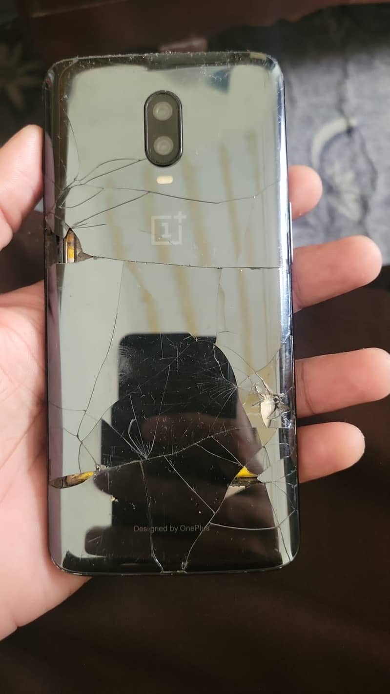 One Plus 6T 1