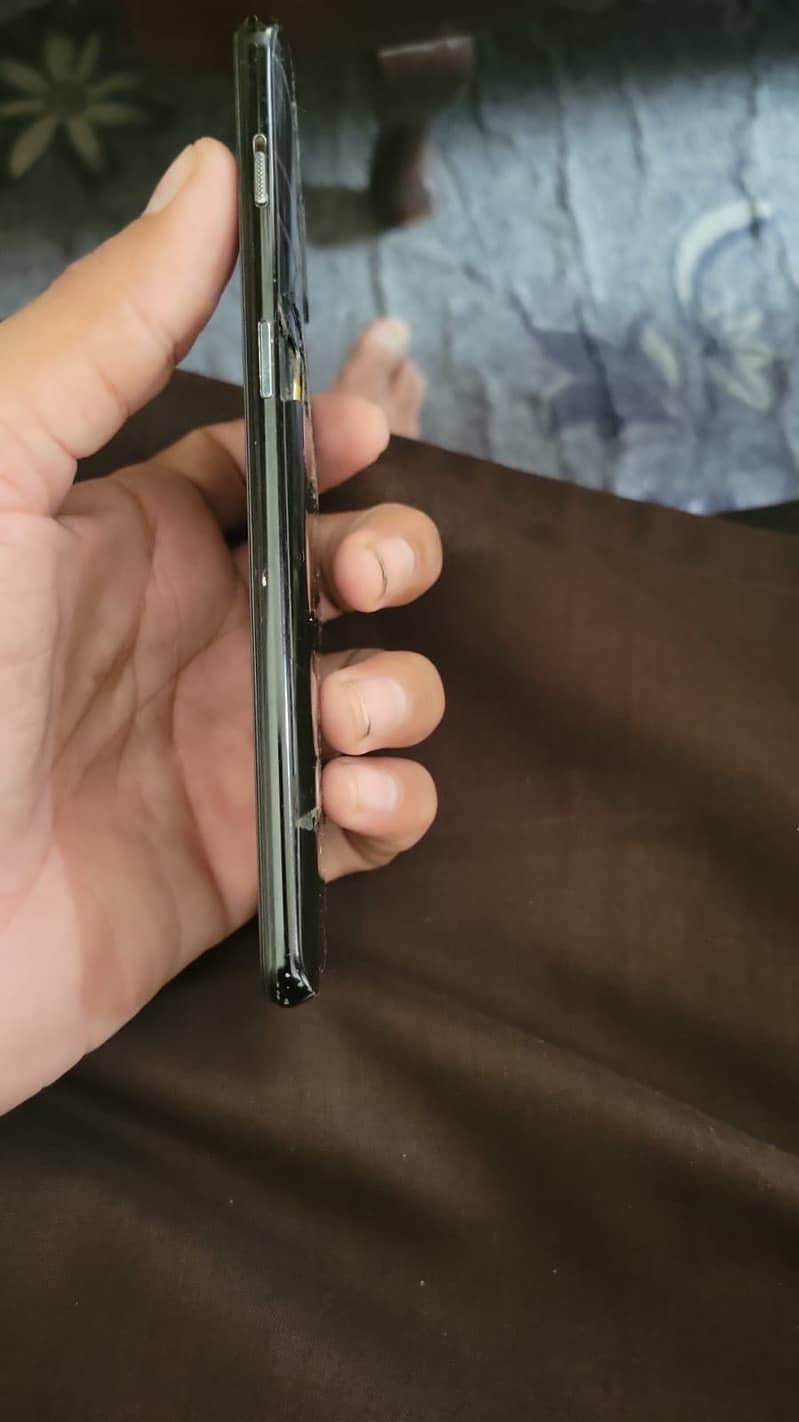 One Plus 6T 3