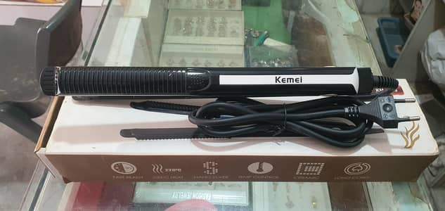 Hair straightener
