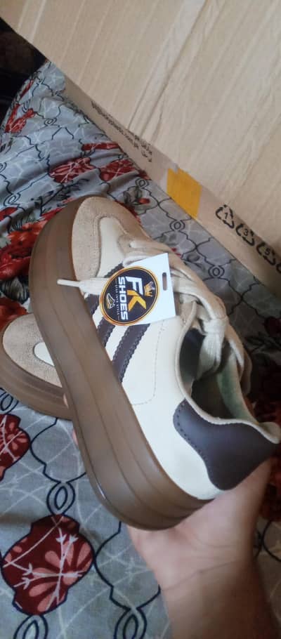 Men’s Premium Sneakers & Sports Joggers – Lahore